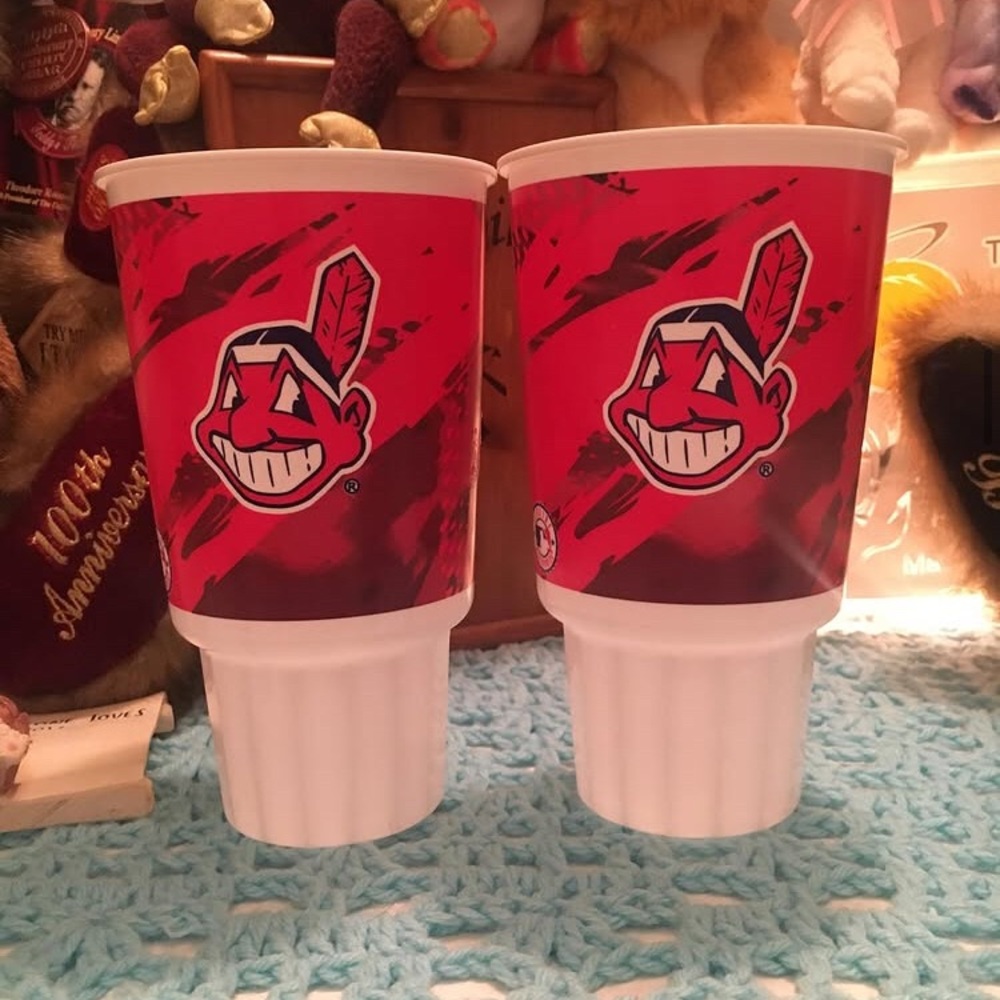 2001 Cleveland I N D I A N S cup